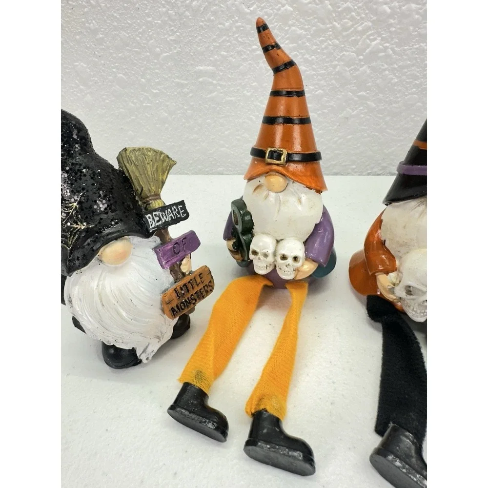 Halloween Gnome Decor Lot 6 Witch Gnomes Dangly Legs Pumpkins Skulls
